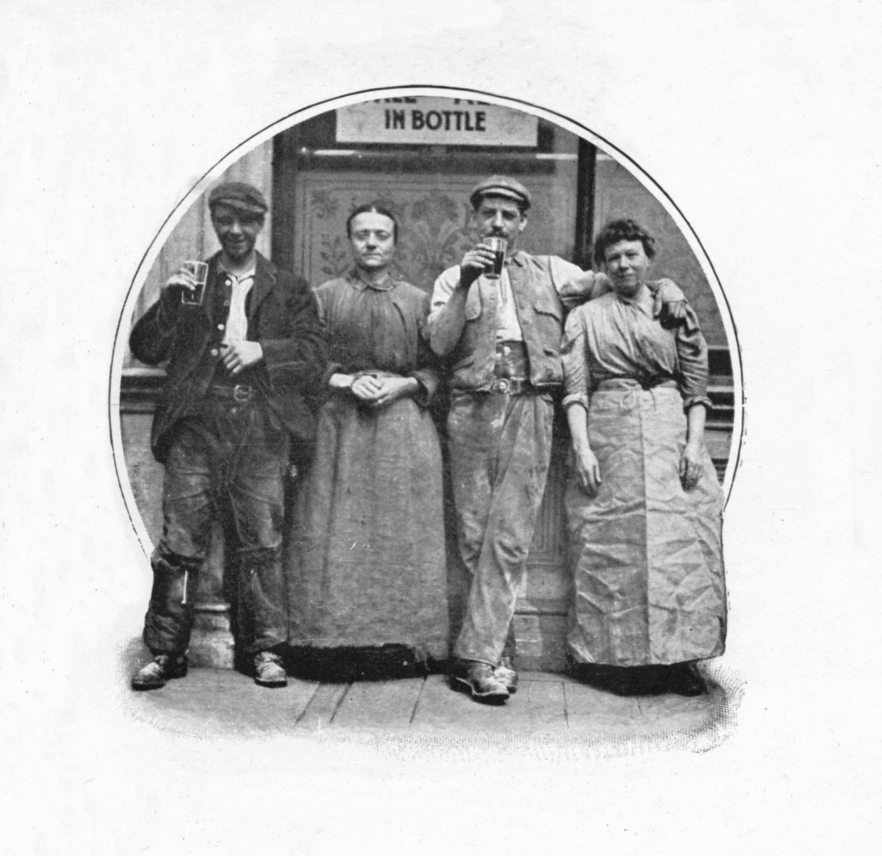 Vor einem Wirtshaus, London, ca. 1903 von Unbekannt