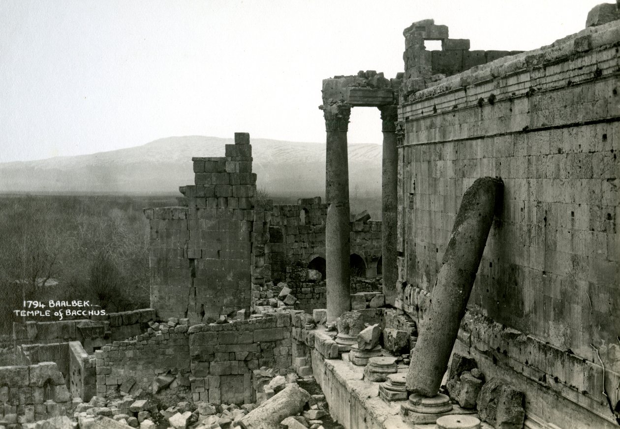 Tempel des Bacchus, Baalbek, Libanon von Unbekannt