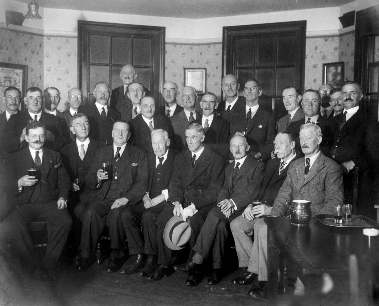 Veteranen des Ersten Weltkriegs aus Surbiton, 1934 von Unbekannt