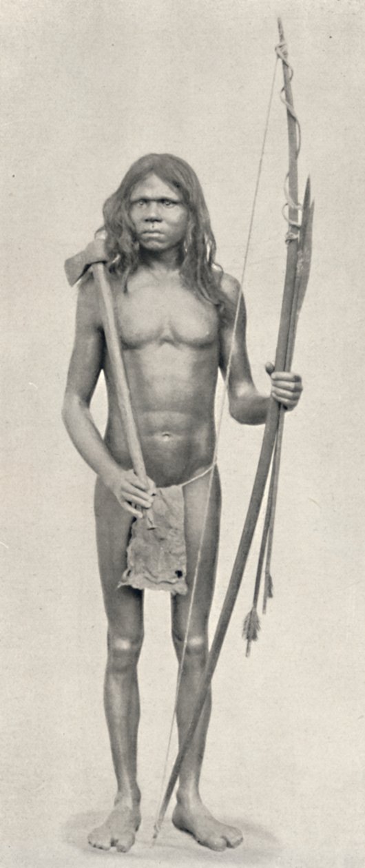Wedda mit Bogen, Pfeilen und Beil, 1926 von Unbekannt