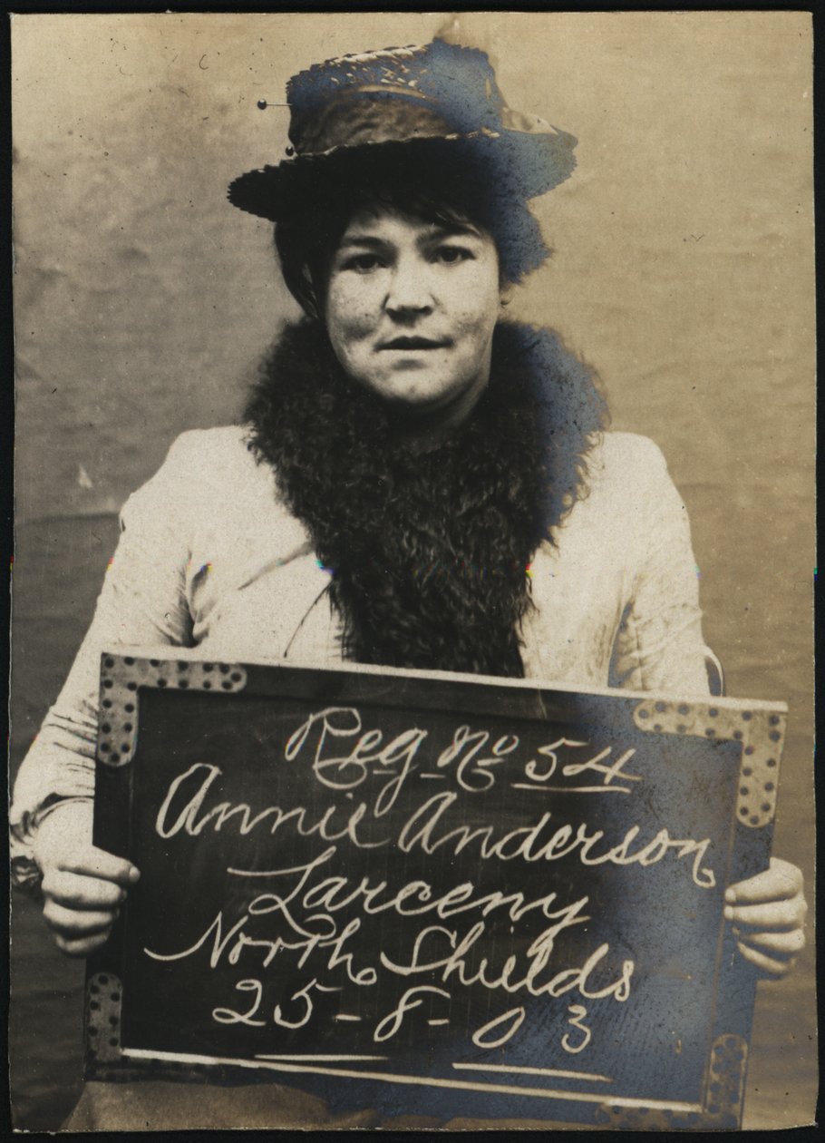 Annie Anderson, verhaftet wegen angeblichen Diebstahls einer Uhr, North Shields, UK, 1903 von Unbekannt Unbekannt