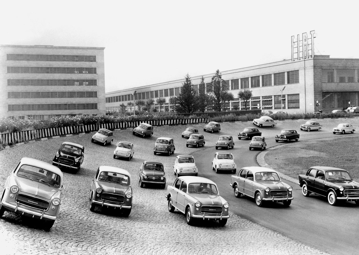 Testen von Autos auf der Fiat-Teststrecke, Mirafiori, Turin, 1958 von Unbekannt Unbekannt