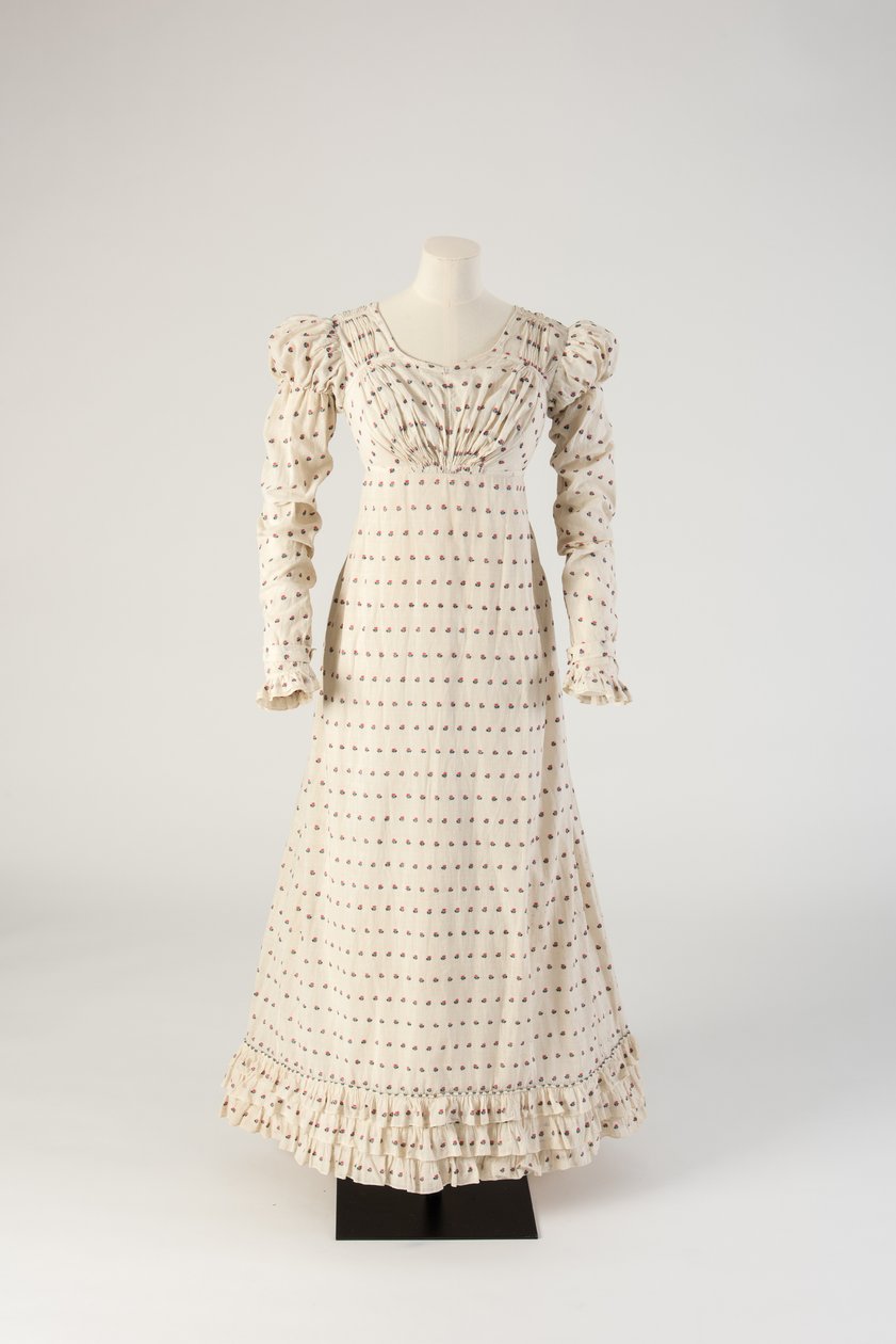 Weißes Baumwollkleid mit roten und blauen Flecken, 1816 von Unbekannt Unbekannt