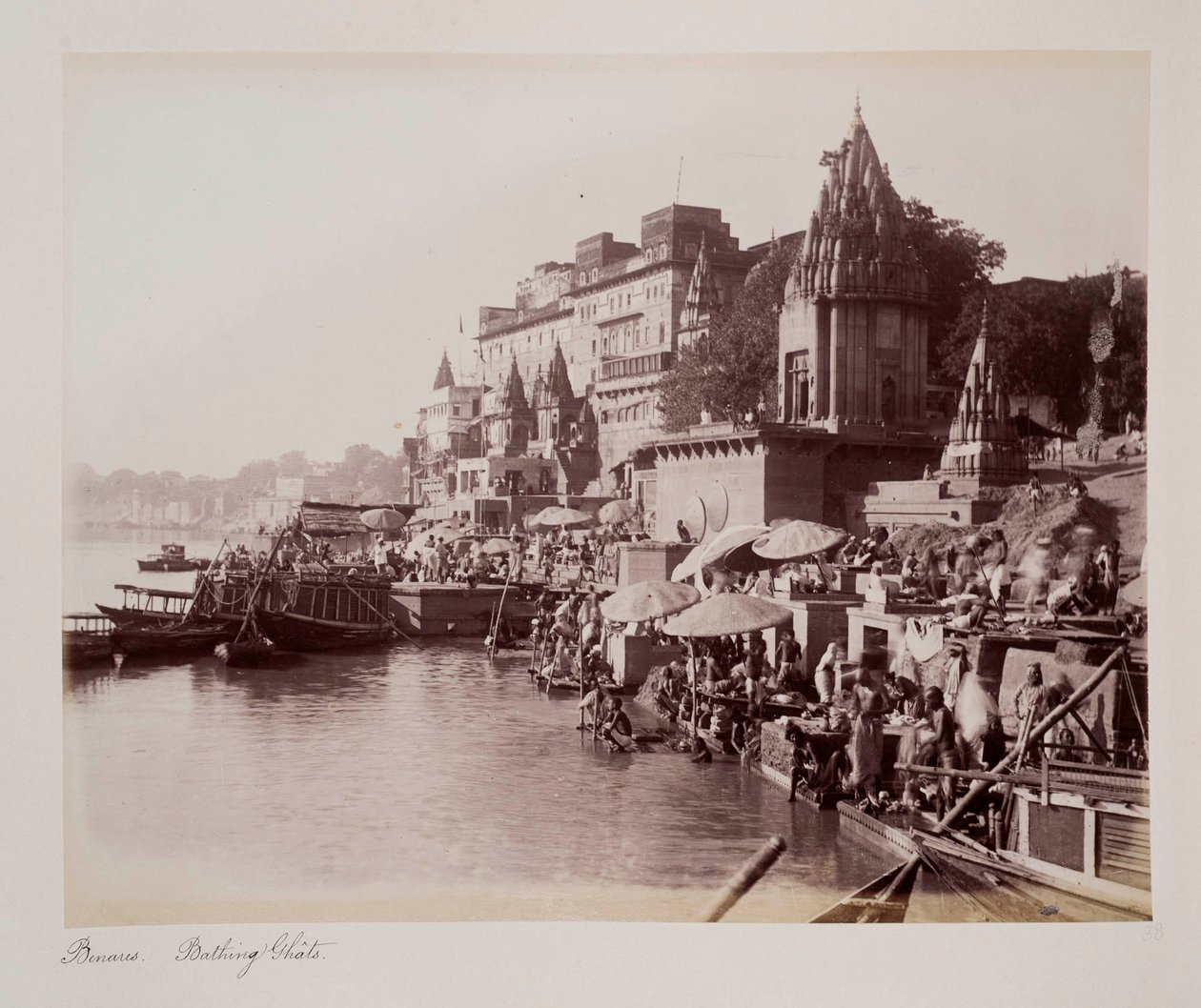 Benares Badeghats, ca. 1885 von Unknown photographer