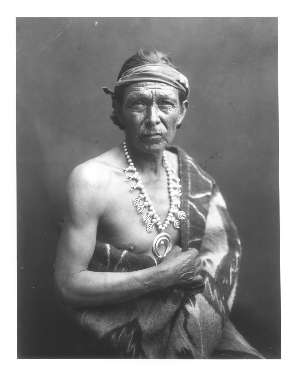 Der Medizinmann, ca. 1915 von William Carpenter