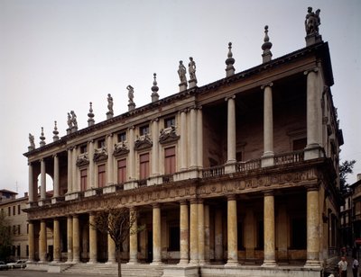 Fassade des Palazzo Chiericati von Andrea Palladio