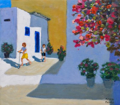 Rollerkinder, Symi, Griechische Inseln, 2018 von Andrew Macara