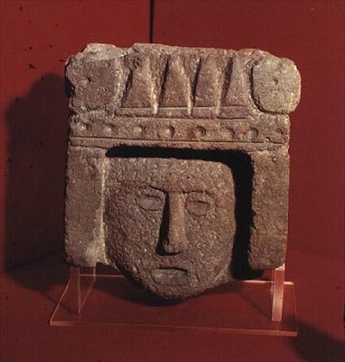 Aztekischer geschnitzter Kopf von Aztec