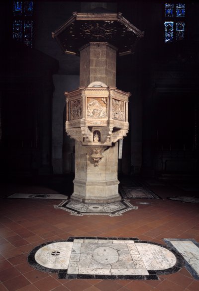 Marmorkanzel von Benedetto da Maiano