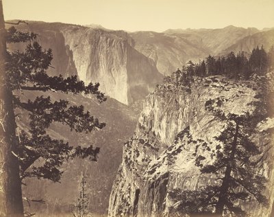 [Erster Blick auf das Tal] von Carleton Watkins