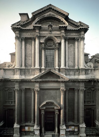 Fassade der Kirche von Carlo Rainaldi