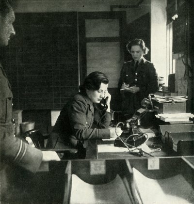 Ein Stationsinformationsraum von Cecil Beaton