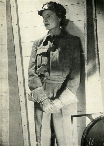 M.T. Fahrer von Cecil Beaton