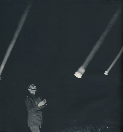 Krieg..., 1941 von Cecil Beaton