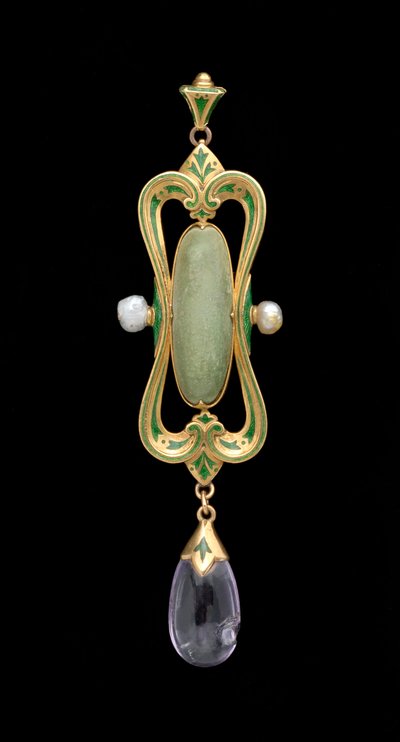 Anhänger (Gold, Emaille, durchscheinender grüner Edelstein & Perle) von Charles Ricketts