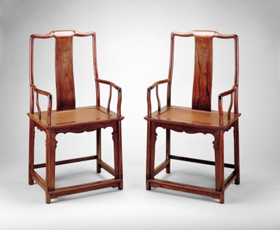 Armstühle mit durchgehenden Jochlehnen, ca. 1600 von Chinese School