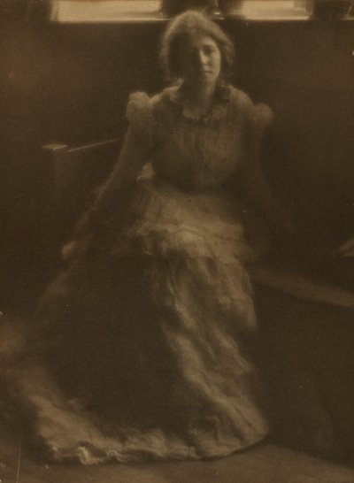 Julia Hall McCune, ca. 1900 von Clarence H. White