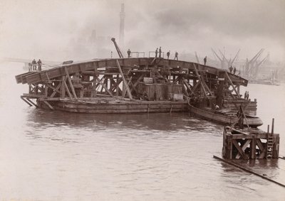 Bau der Vauxhall-Brücke, London, 1903-1904 von Emberson and Sons