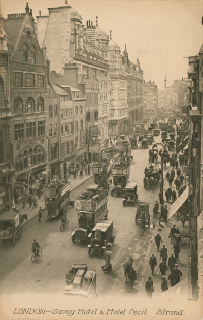 Savoy Hotel und Hotel Cecil, Strand, London von English Photographer