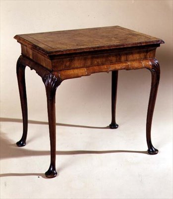 Beistelltisch, um 1710 von English School