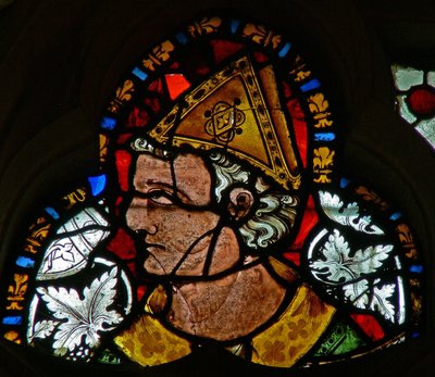 Fenster s-2 mit St. Cuthbert von English School