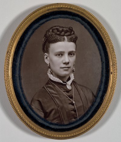 Unbetiteltes Porträt einer Frau, 1879 von Etienne Carjat