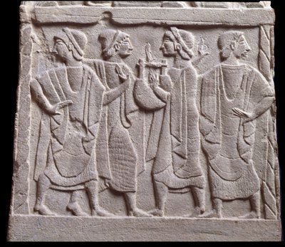 Tanzszene, Flachrelief aus Marmorgrabstein von Etruscan Etruscan