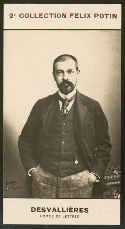 Maurice Desvallieres, Schriftsteller von European Photographer