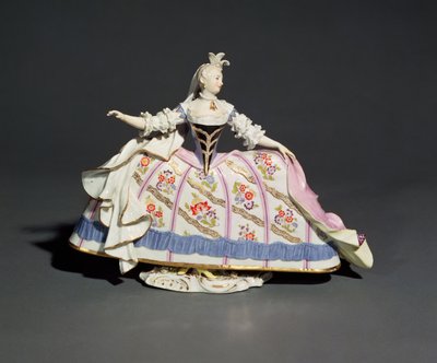 Meissener Figur einer Frau von German School