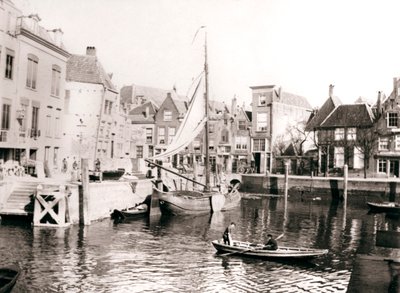 Kanalhof, Dordrecht, Niederlande, 1898 von James Batkin