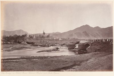 Die alte Brücke am Kabul-Fluss von John Burke