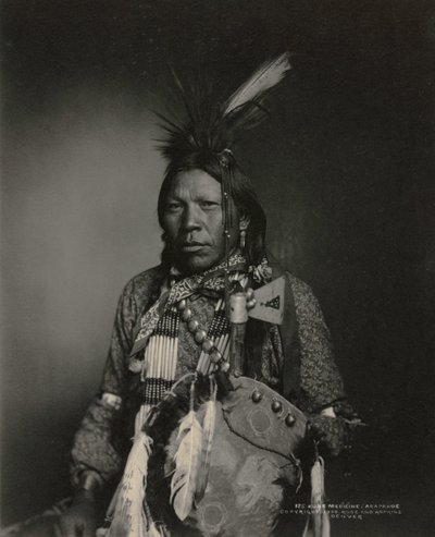 Runs Medicine, Arapahoe, 1898-1899 von John K. Rose