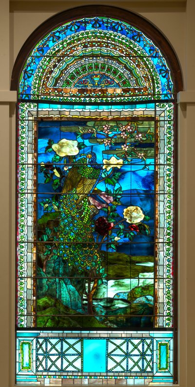 Pfauen und Pfingstrosen II von John La Farge