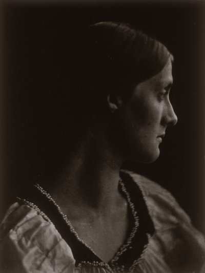 Julia Jackson, kleines Profil von Unbekannt Unbekannt