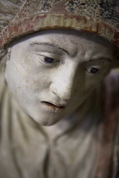 Heilige Frau mit Haube von Ligier Richier