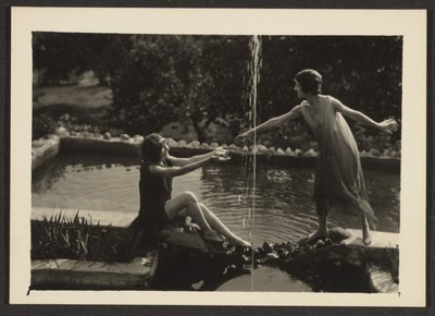 Tänzer am Pool von Louis Fleckenstein