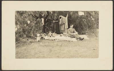 [Gruppenpicknick] von Louis Fleckenstein