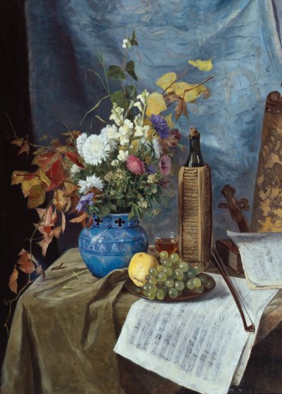 Arrangement mit Weinflasche, Blumen und Früchten von Mathilde Dietrichson