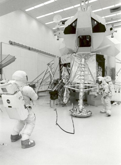 Apollo 13 - NASA, 1970 von NASA Images