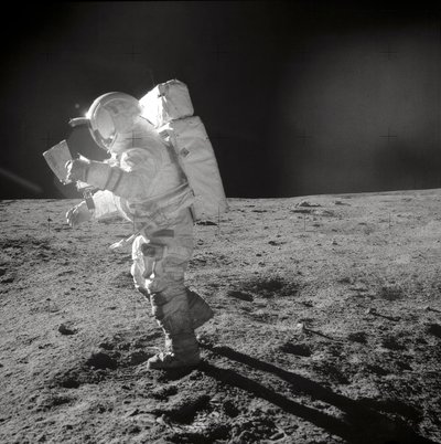 Apollo 14 - NASA, 1971 von NASA Images
