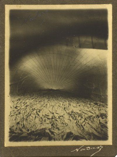 Innenansicht von Le Géant beim Aufblasen, 1863 von Nadar