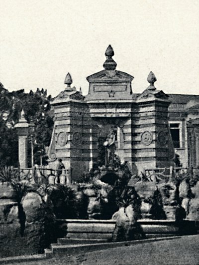 Brunnen im Garten des Palastes von Paulo Kowalsky