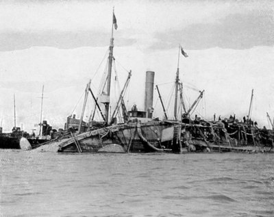 Das Heben der HMS Gladiator, 1908 von Queen Alexandra