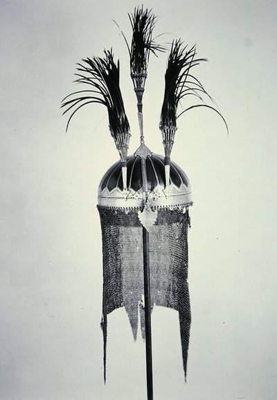 Mughal-Helm von School Indian