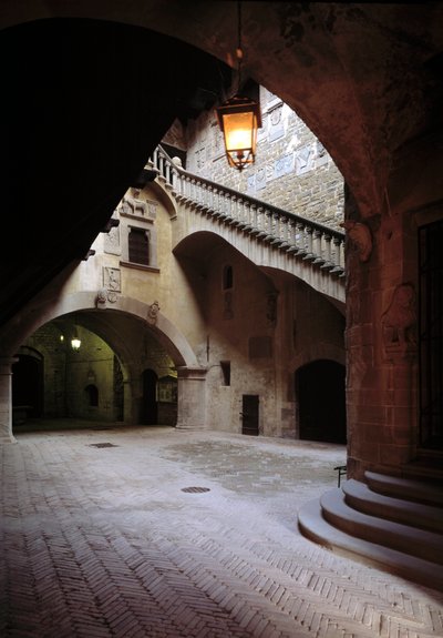 Blick auf den Innenhof von School Italian