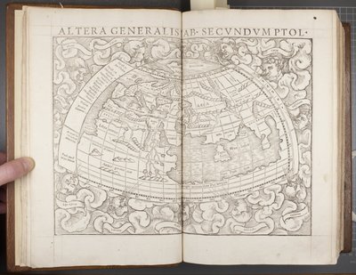 Globus, aus Cosmographia, 1544 von Sebastian Munster