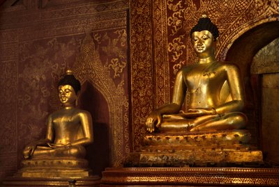 Der Buddha Sihing von Thai School