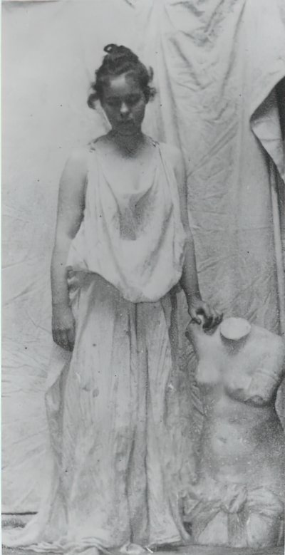 Weda Cook mit antikem Guss, ca. 1892 von Thomas Eakins