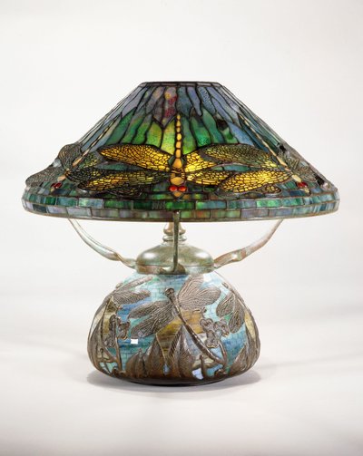 Eine Tiffany Studios Libellen-Tischlampe von Tiffany and Company