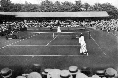Ein Frauenfinale im alten Wimbledon, 1905 von Unbekannt